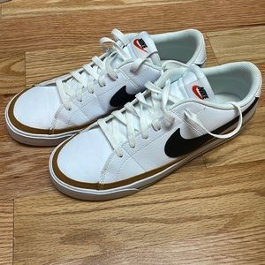 Nike Court Legacy Shoes